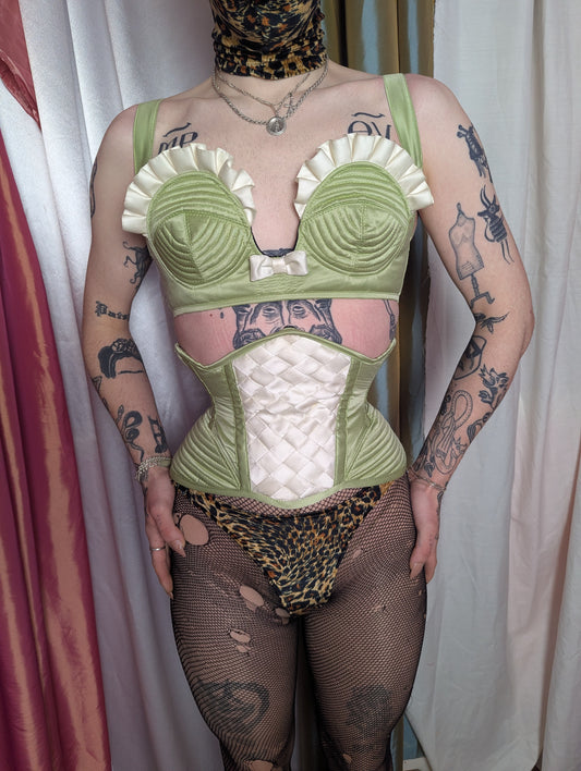 Brecourt Waspie Corset